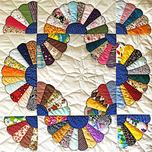 Delores Elkins Quilt: Full Circle
