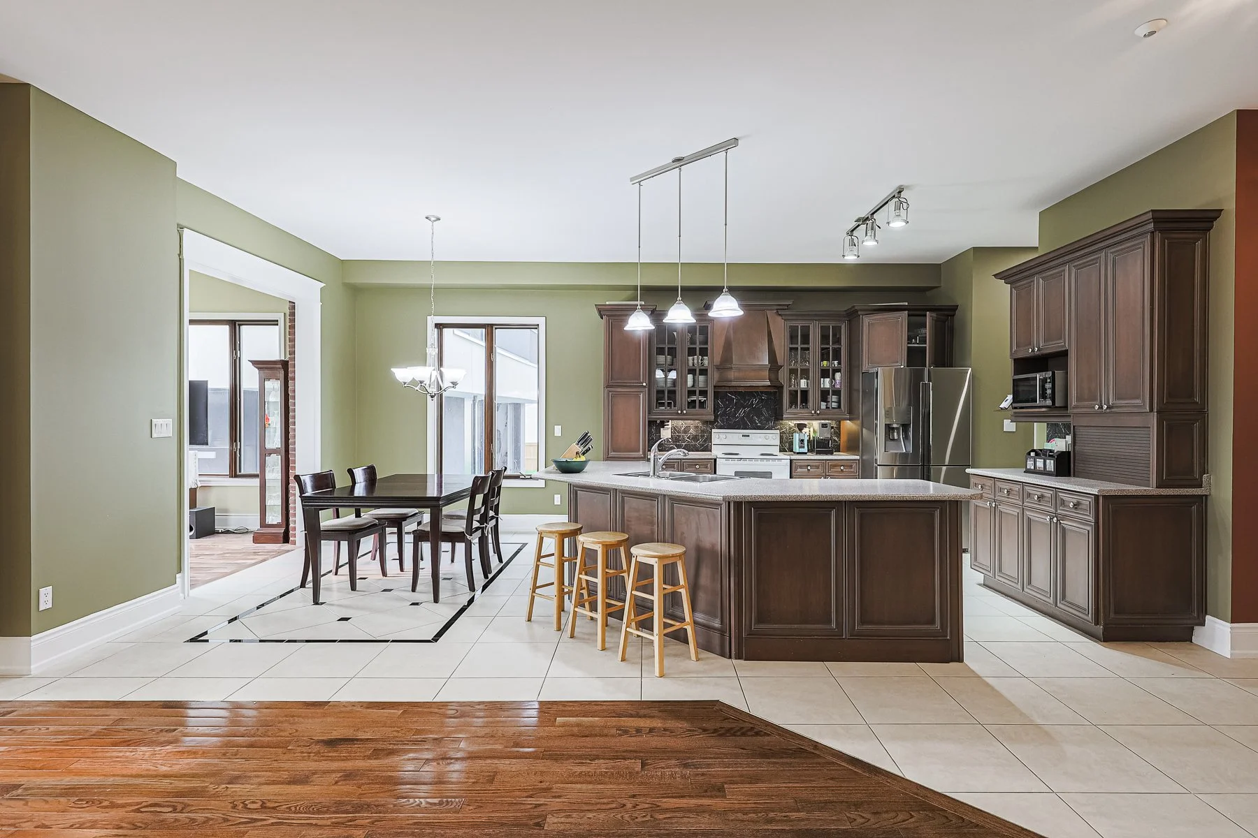 314 Dyson Road MLS-22.jpg