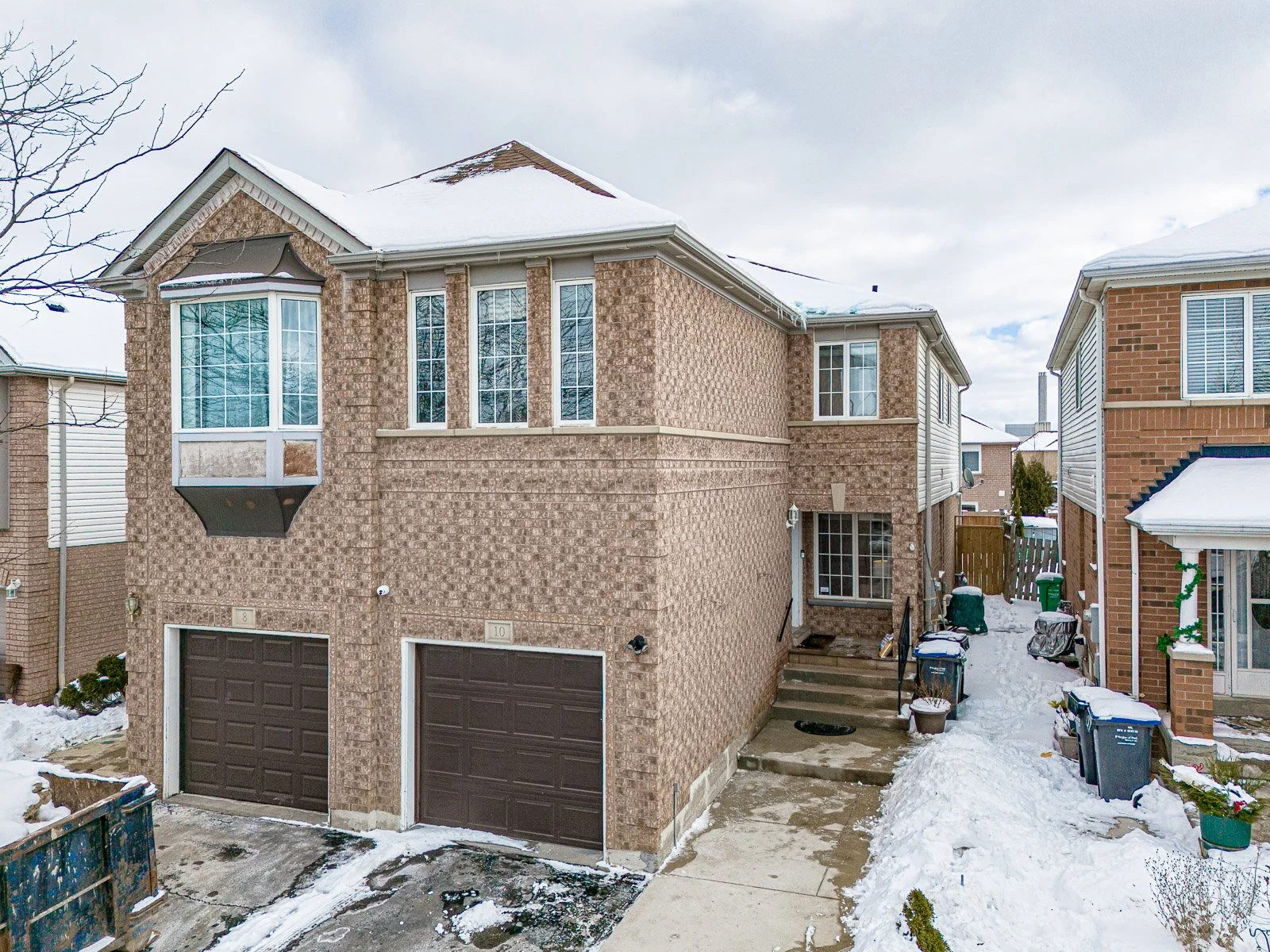 10 Cordgrass Cres MLS-4.jpg