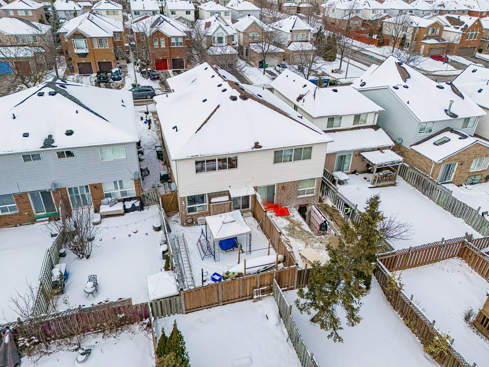 10 Cordgrass Cres MLS-8.jpg