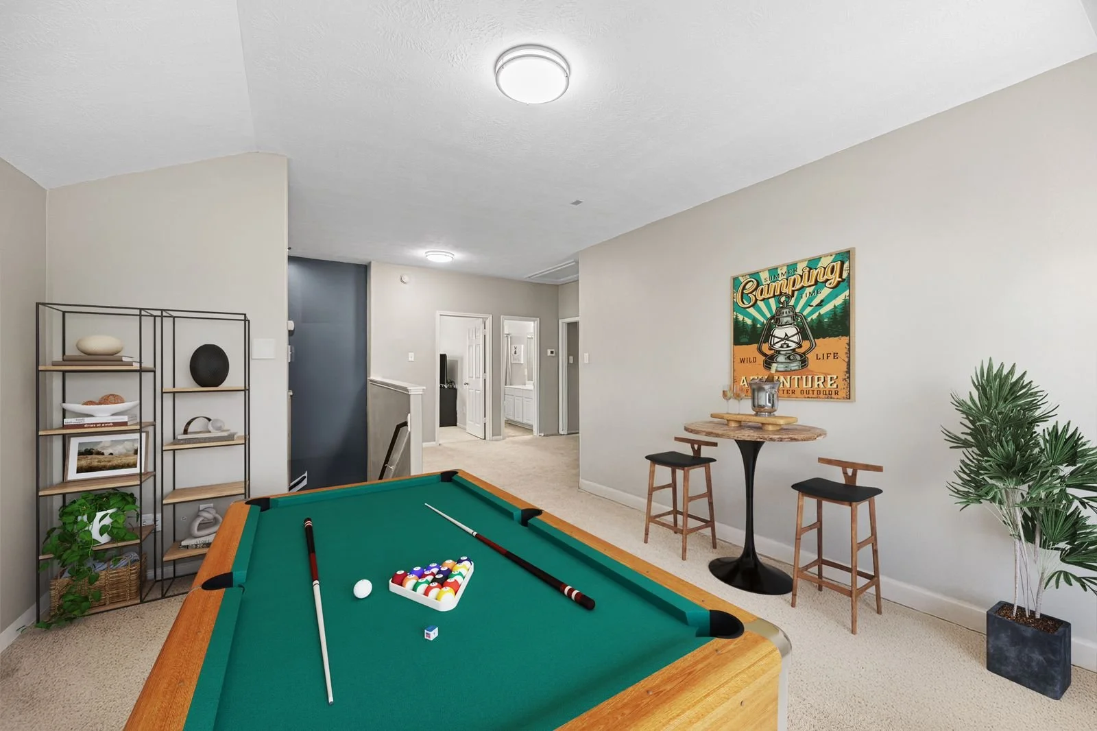 Pooltable room2.jpeg