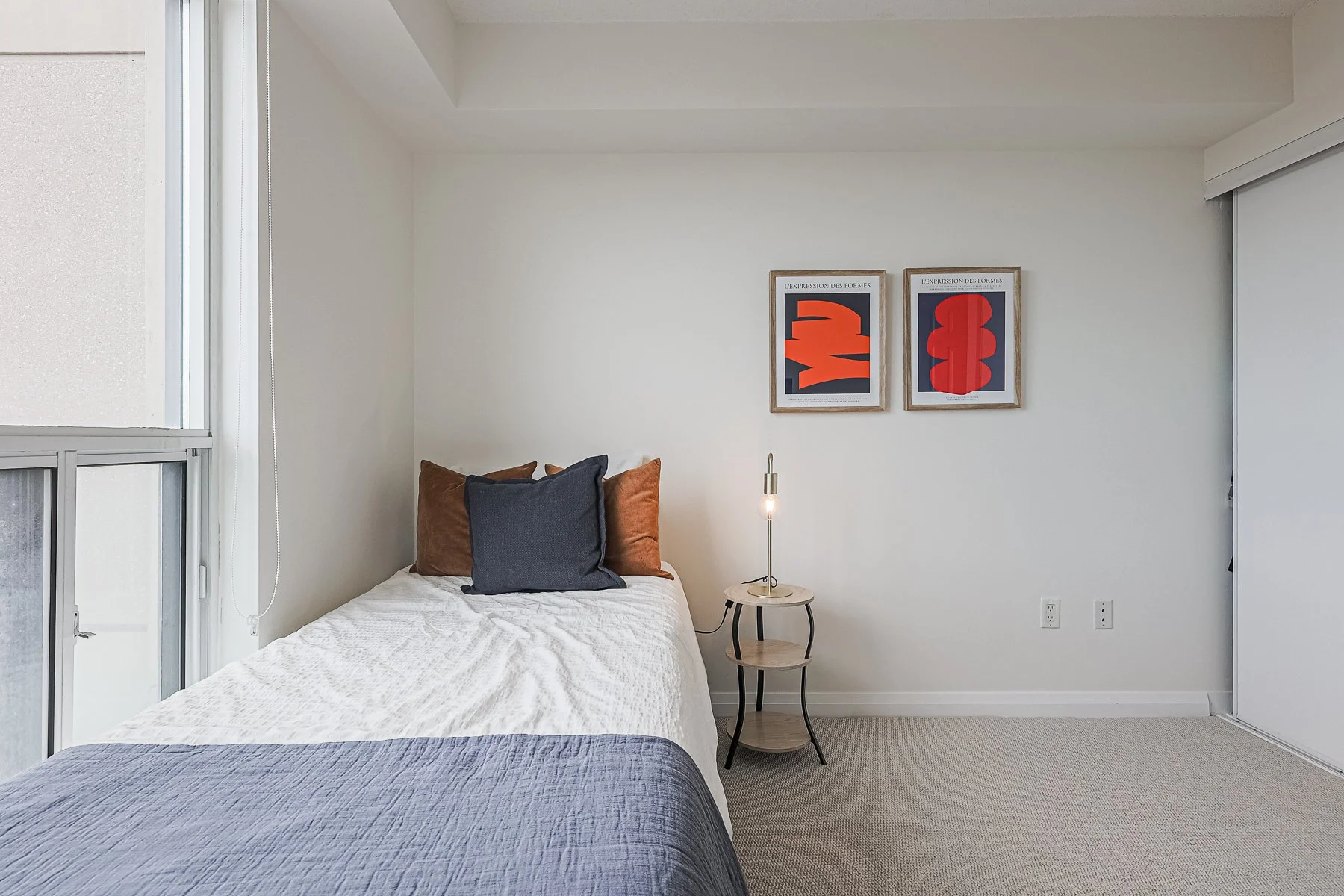 1401-220 Forum Dr MLS-41.jpg