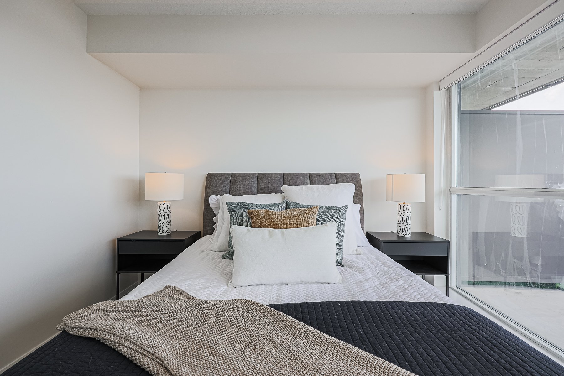 1401-220 Forum Dr MLS-44.jpg