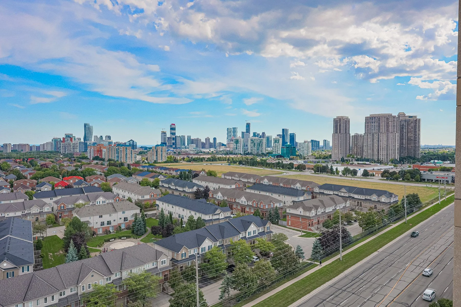 1401-220 Forum Dr MLS-55.jpg