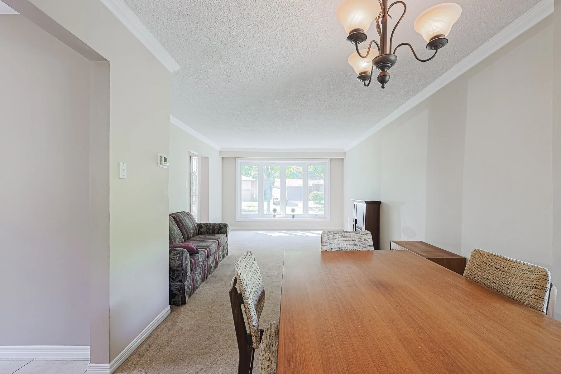 958 Fletcher Valley Crescent MLS-23.jpg