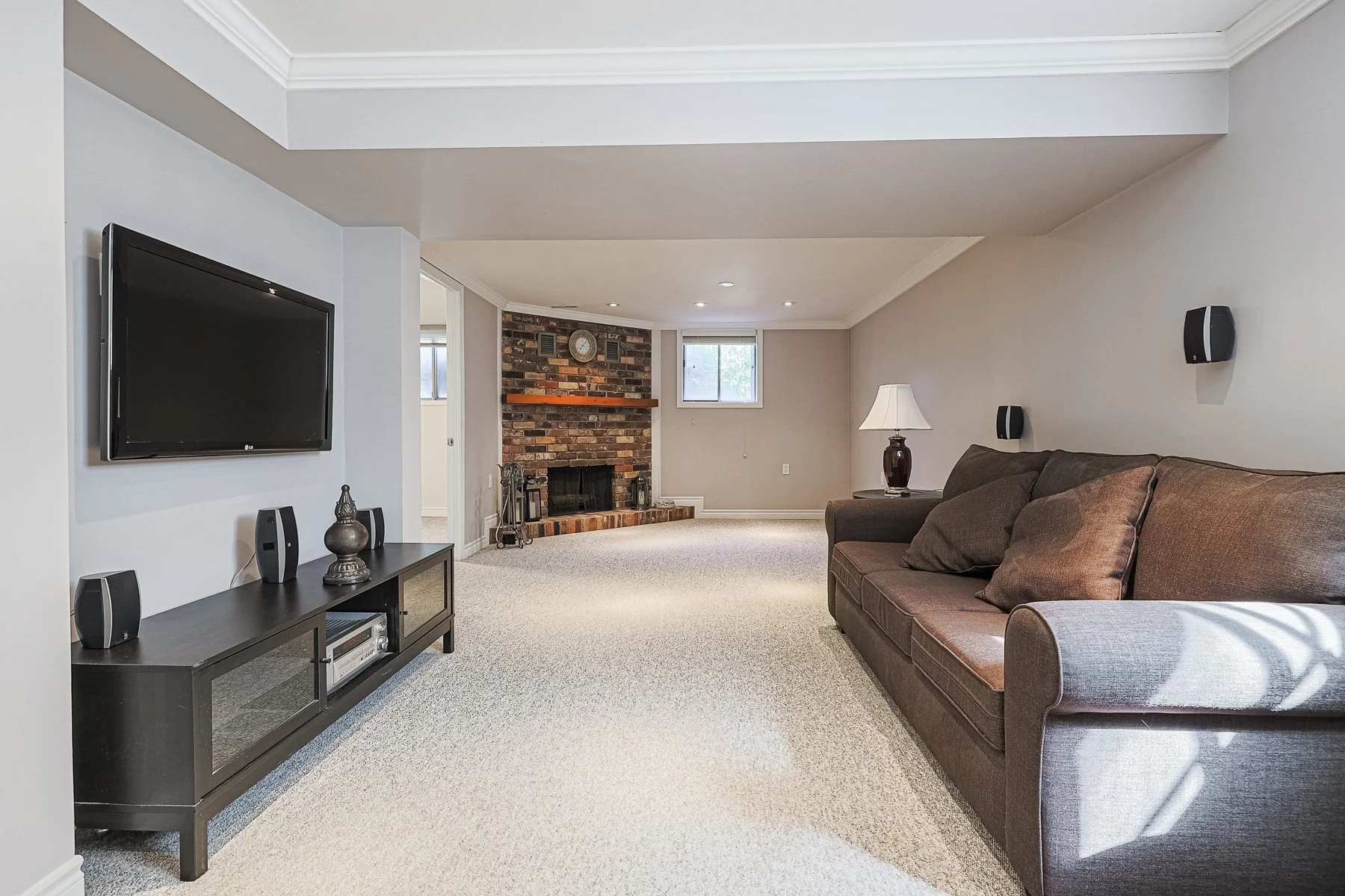 958 Fletcher Valley Crescent MLS-51.jpg