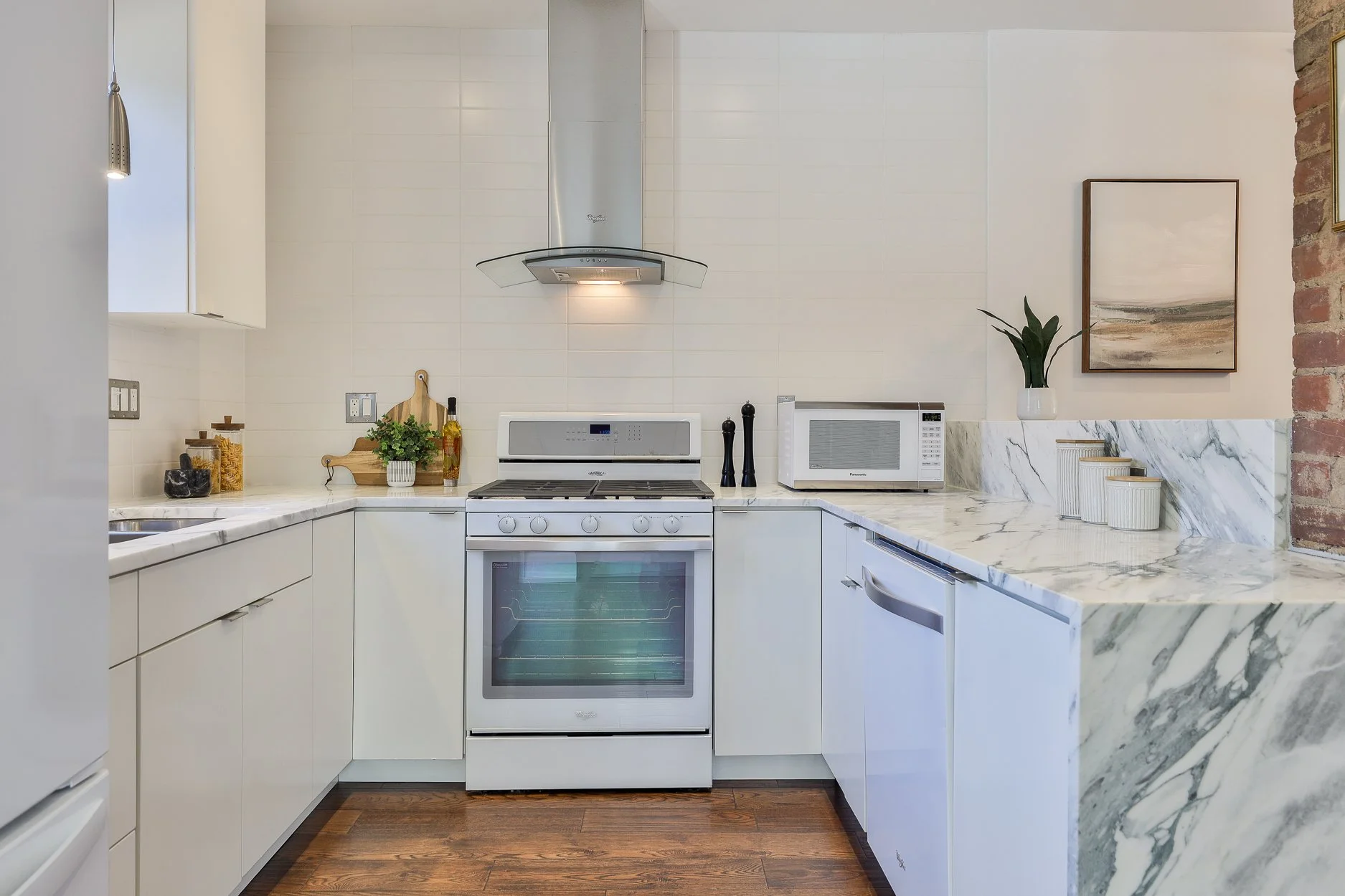 163 Wychwood Ave-59.jpg