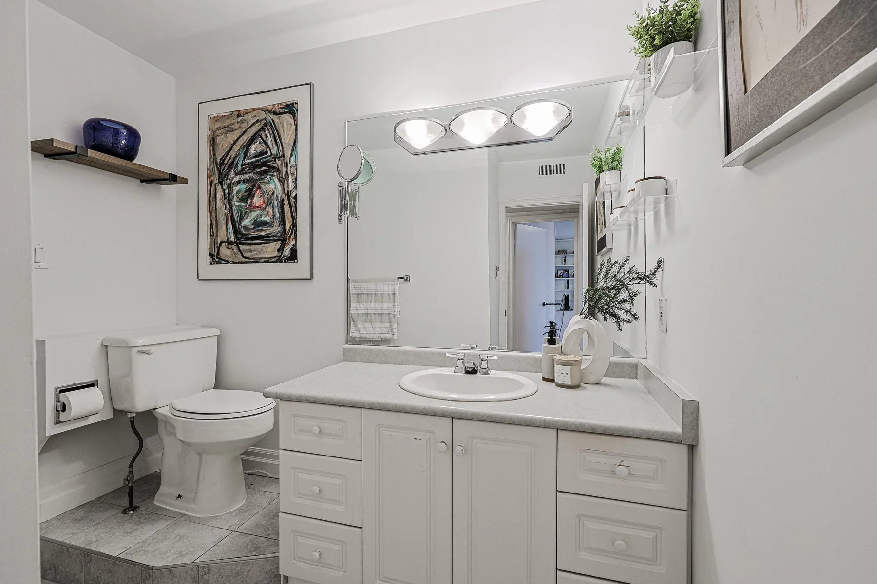 PH2-70 Montclair Avenue MLS-58.jpg