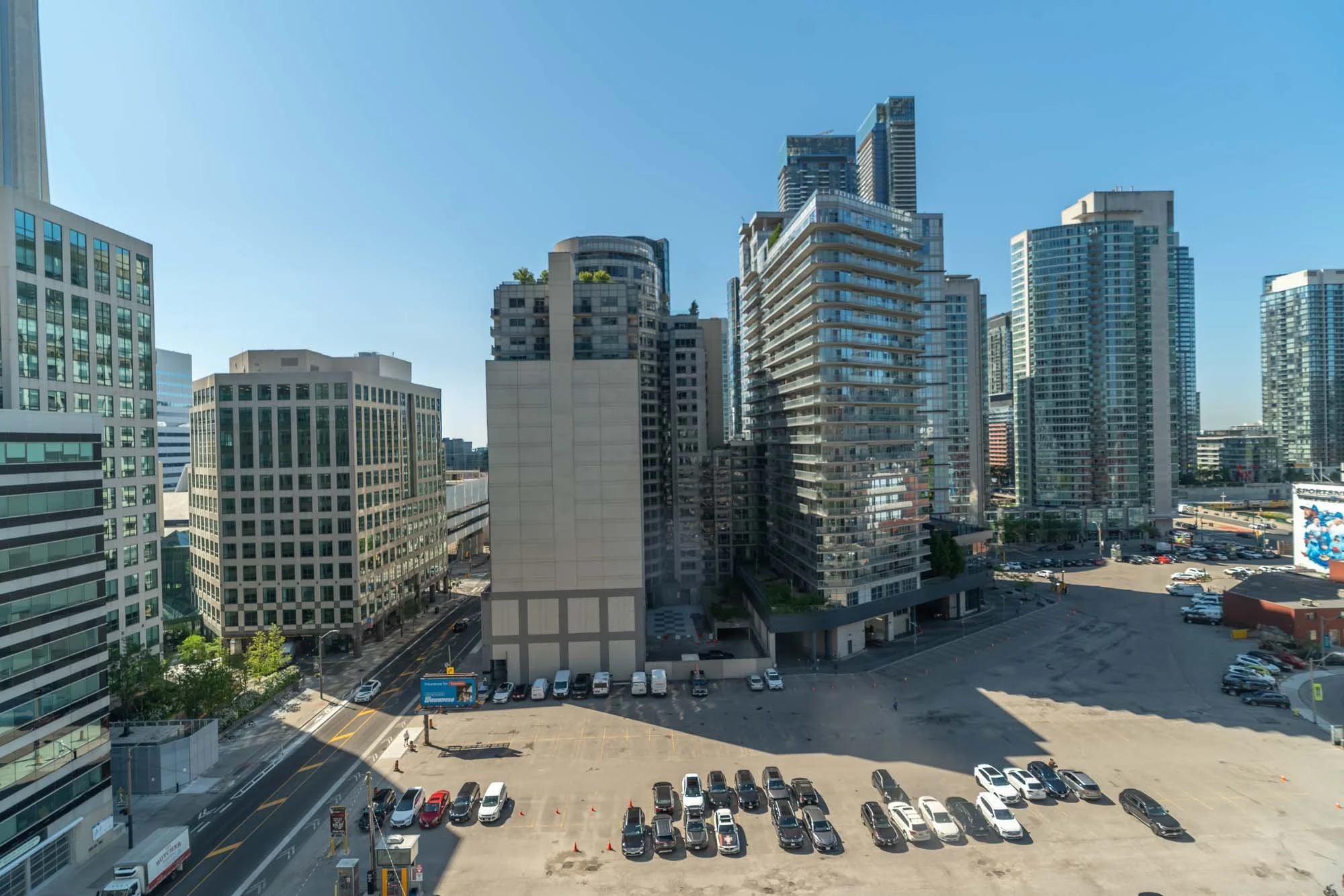 1117 - 36 Blue Jays Way (36 of 38).JPG