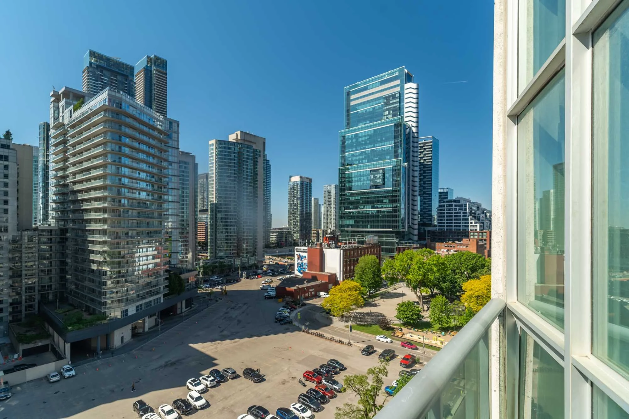 1117 - 36 Blue Jays Way (38 of 38).JPG