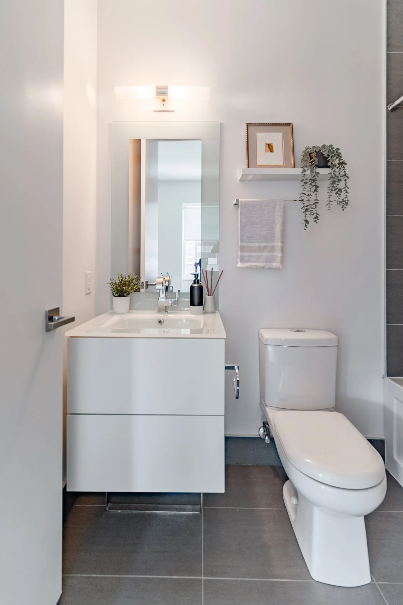 111 St Clair Avenue West (320) (32 of 42).JPG