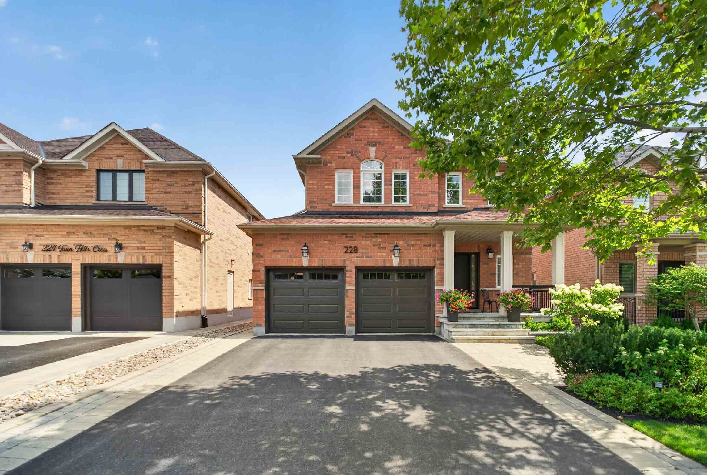 228 Twin Hills (1 of 125).jpg