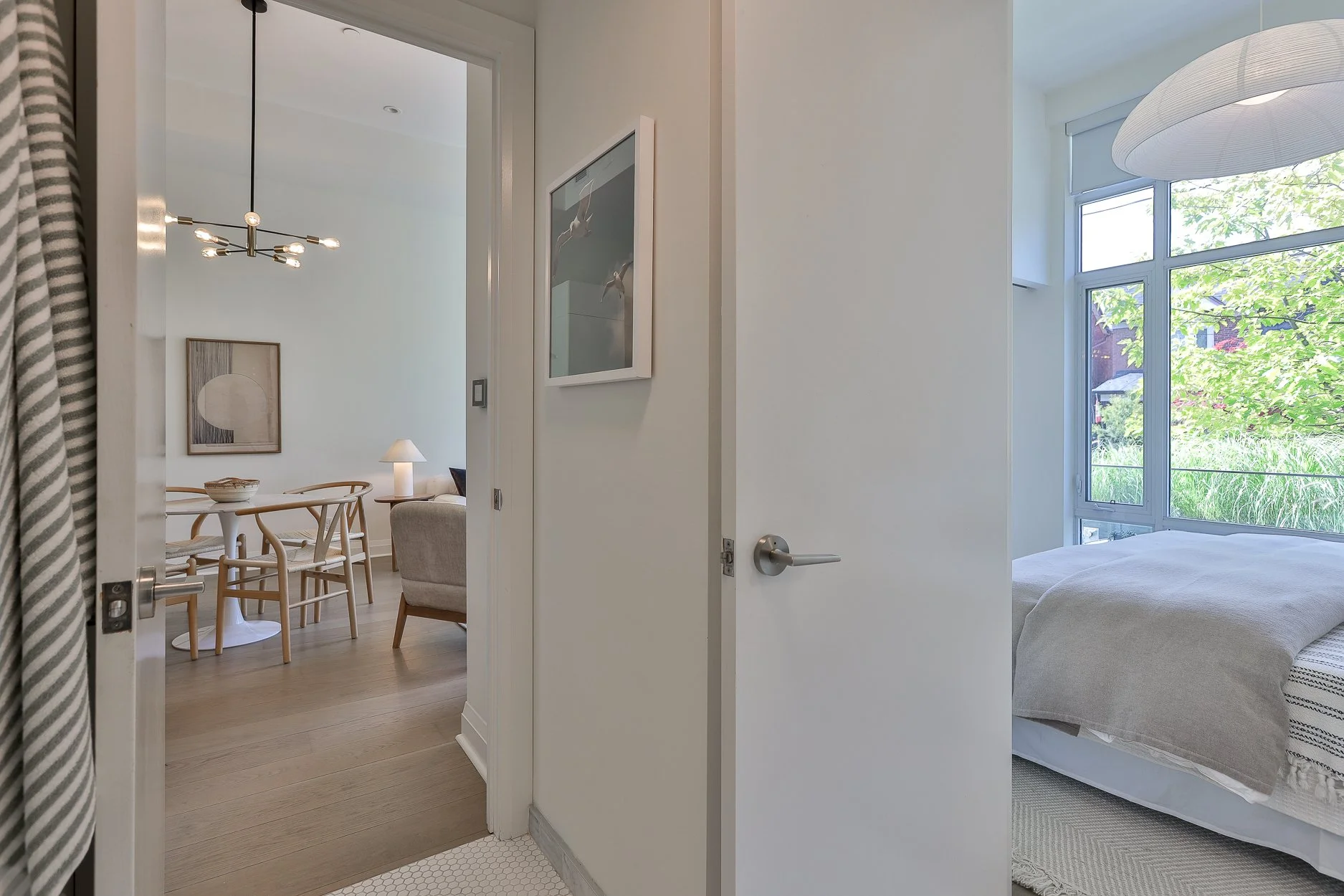 102-245 Perth Ave-46.jpg