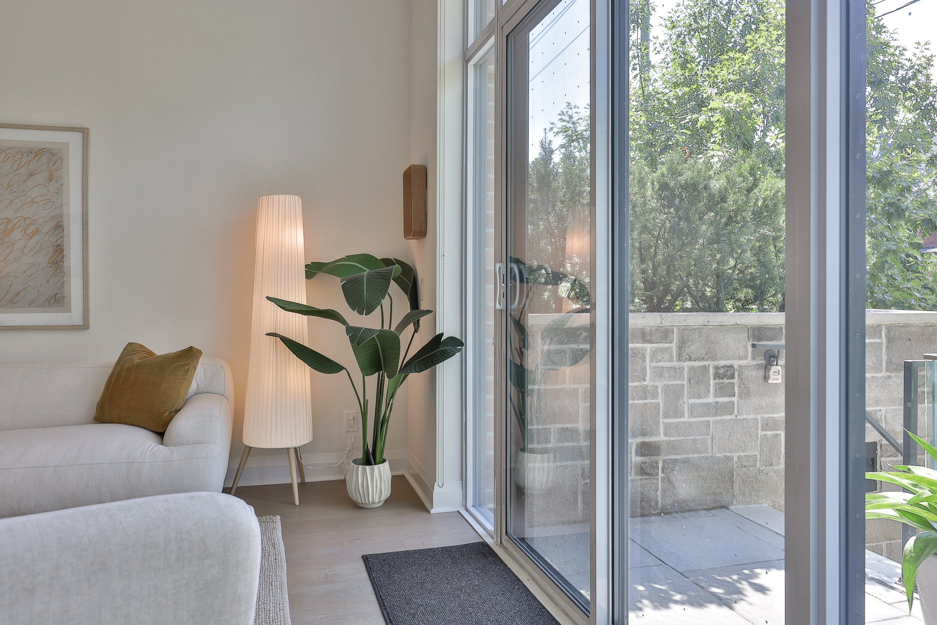 102-245 Perth Ave-55.jpg