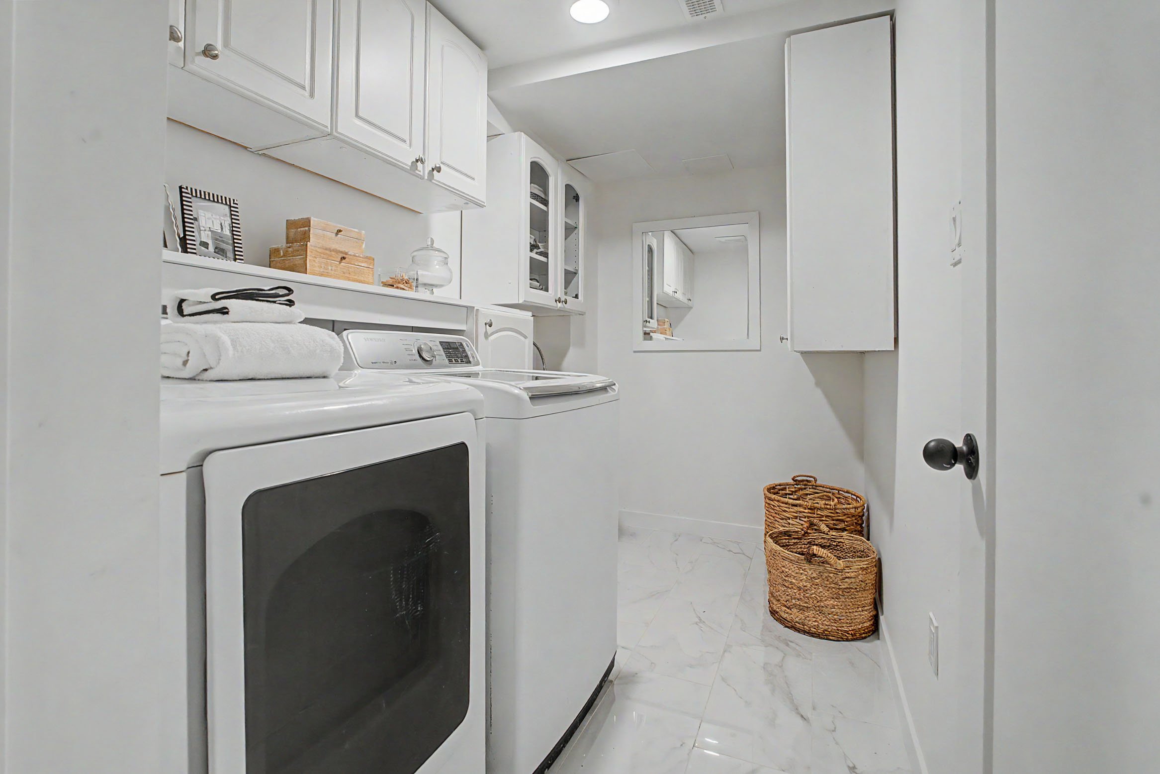 521 Hickory Street North  (104 of 116).jpg