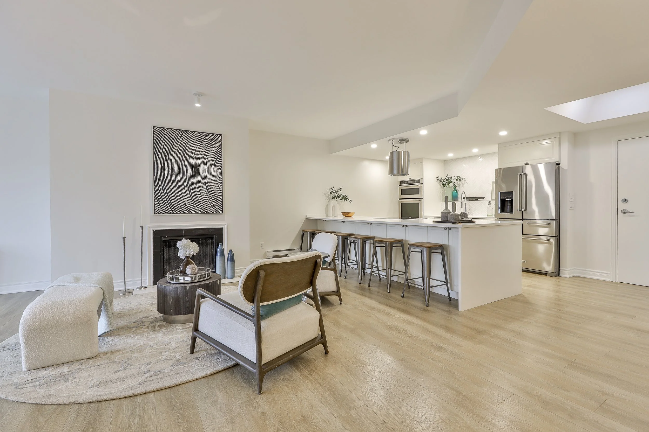 9-20 Glebe Rd W-13.jpg