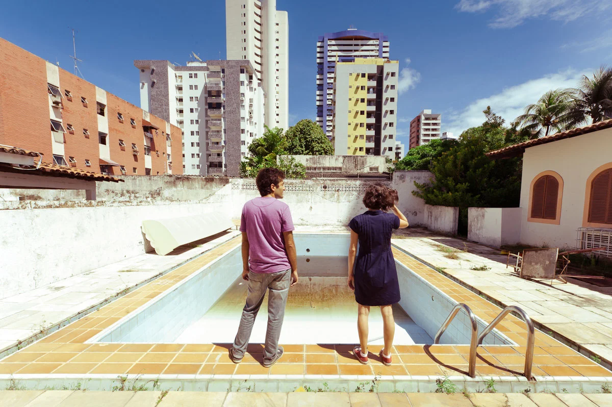 Crítica | O Som Ao Redor