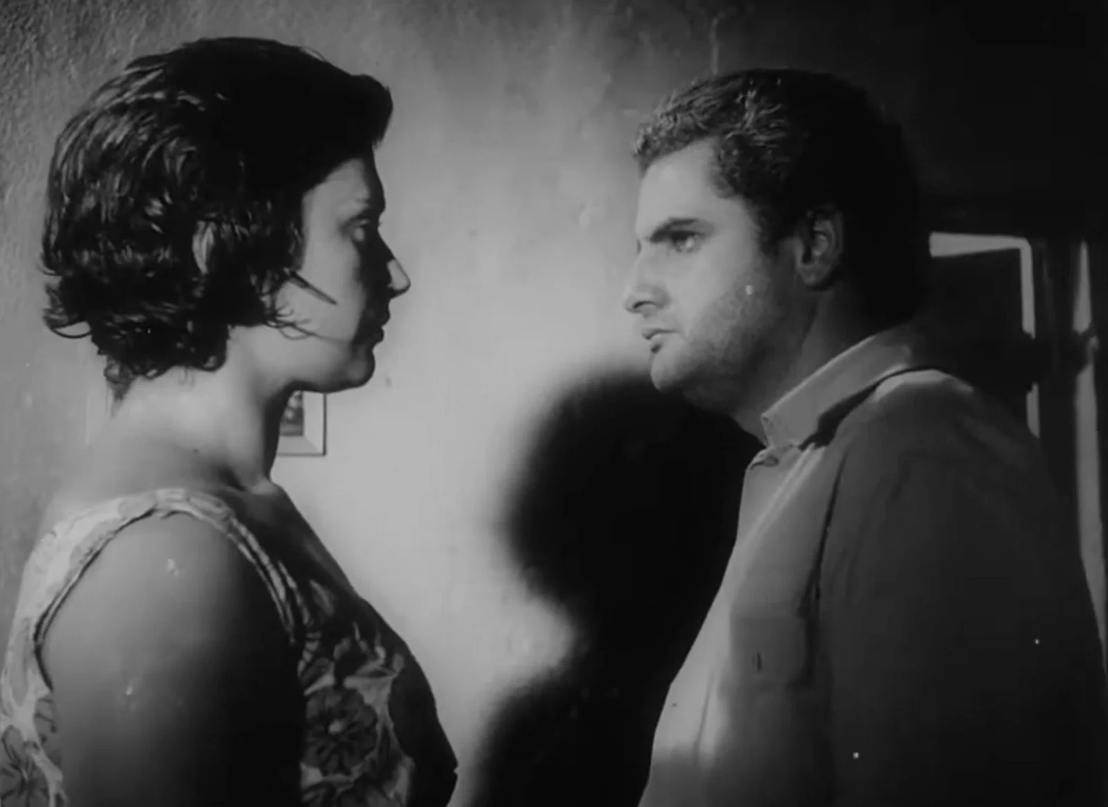 Crítica | Porto das Caixas (1962) 