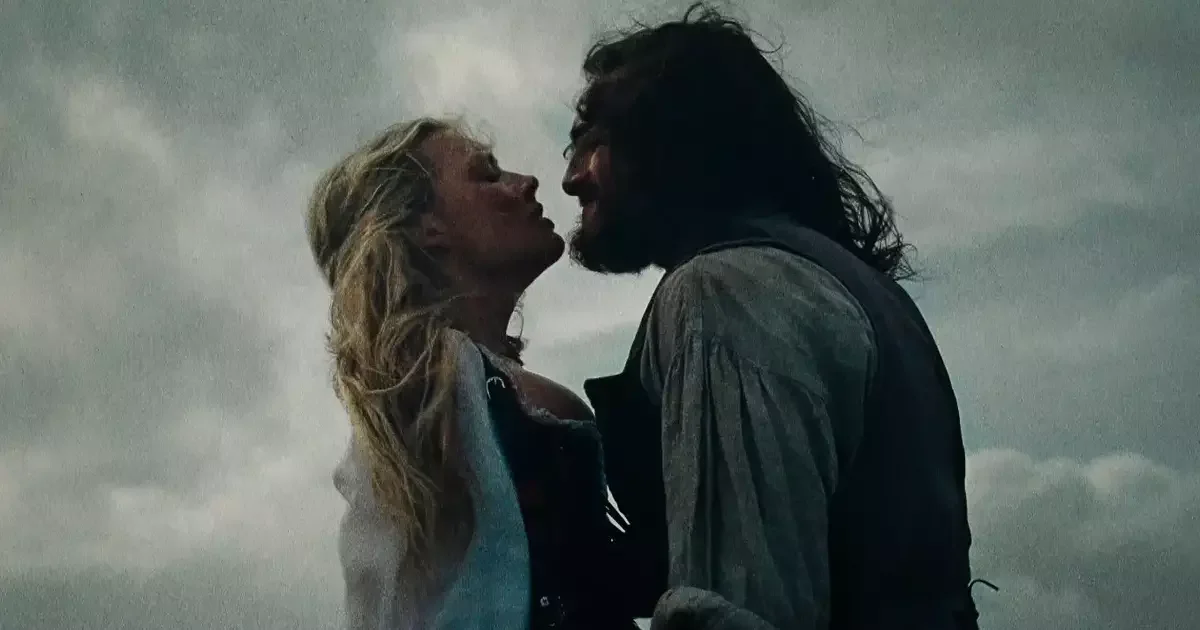 Margot Robbie e Jacob Elordi em cena do filme 'O Morro dos Ventos Uivantes' (2026) - Divulgação