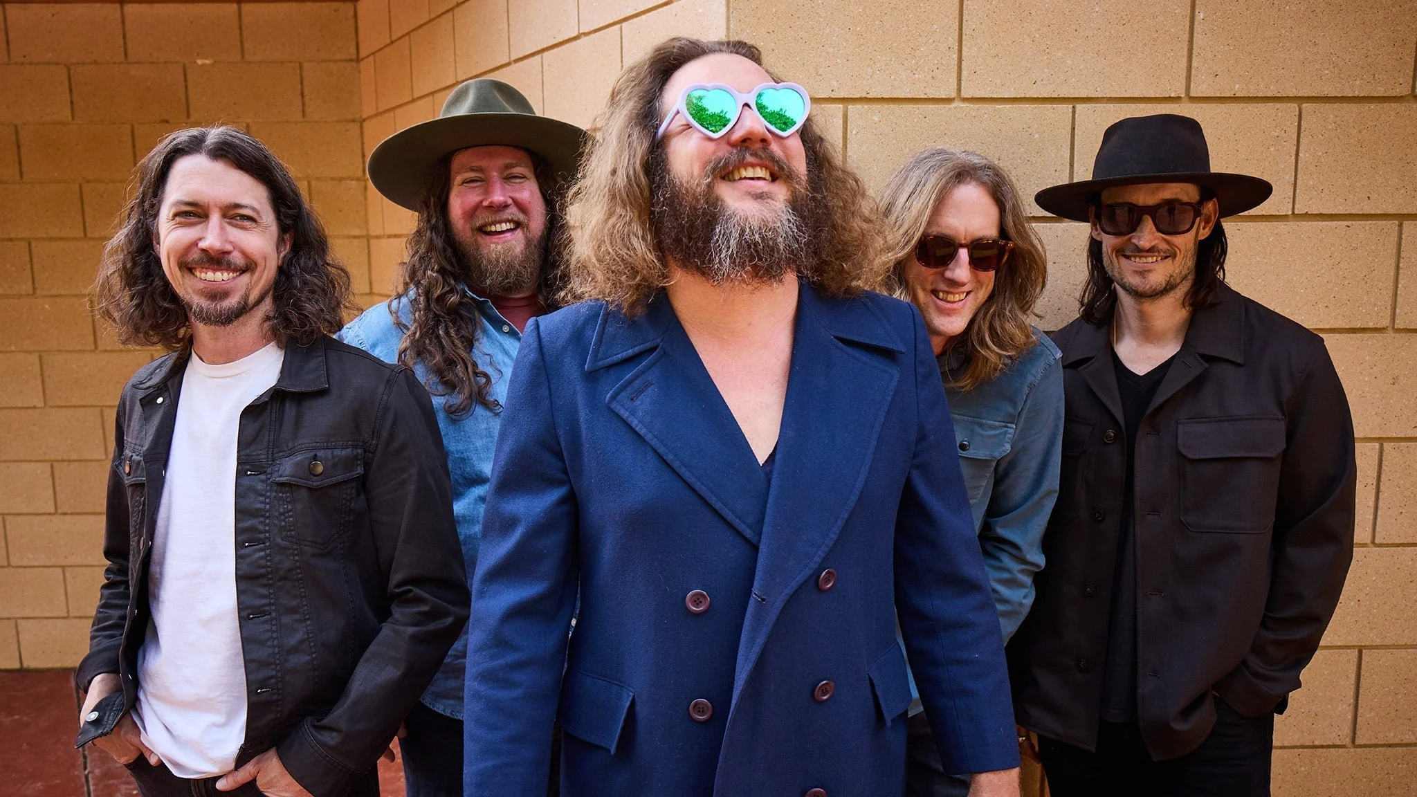MY MORNING JACKET HAPPY HOUR!    