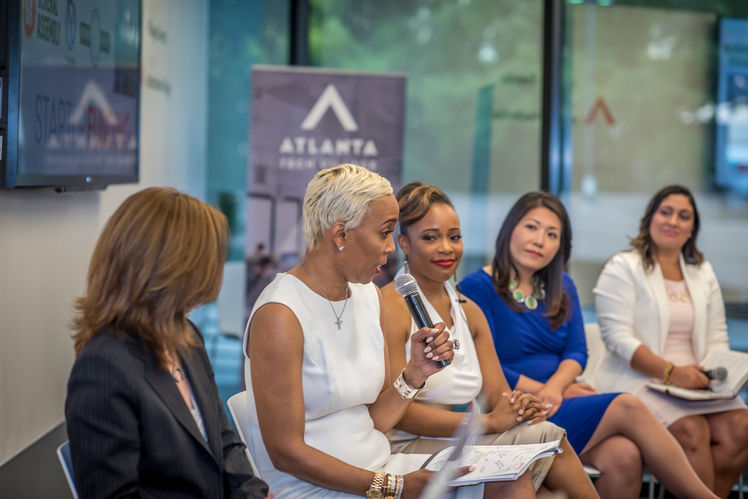 Panelist (L to R): Genevieve Bos, Kimberly Blackwell, Roshawnna Novellus, Susan Oh, Veronica Maldonado-Torres