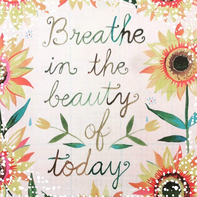 Even if it’s a Monday, let’s make it count. 😃💃🏻🙌🏻🌻🖋🗒💻 #mondaymotivation #writersofinstagram #writers #summer #june #bossbabe #bosslady #copperwoodcreates