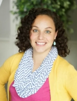 Allison-Nichols-Frisky-Lemon-Headshot.jpg