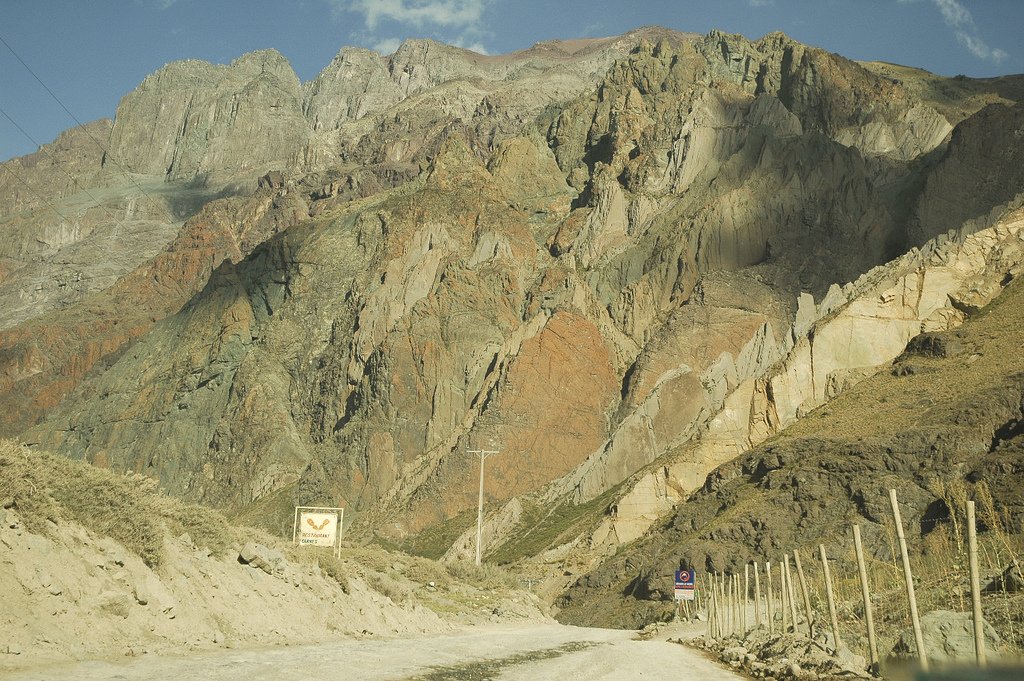 Mountanous areas where Fueguian storm-petrel may breed.jpg