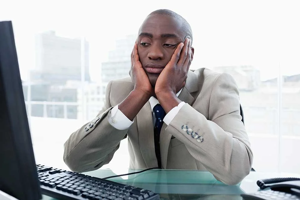 🧹5 Signs Your Office Cleaning Company Isn't Doing Their Job