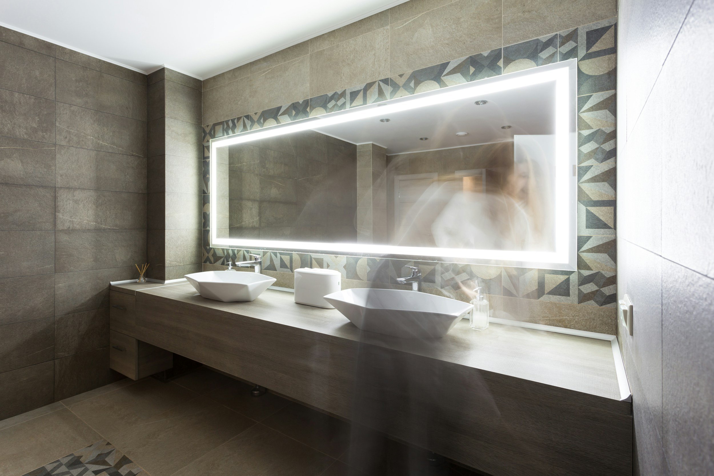 We Audited 100 NYC Office Bathrooms. Here’s What Employees Actually Notice