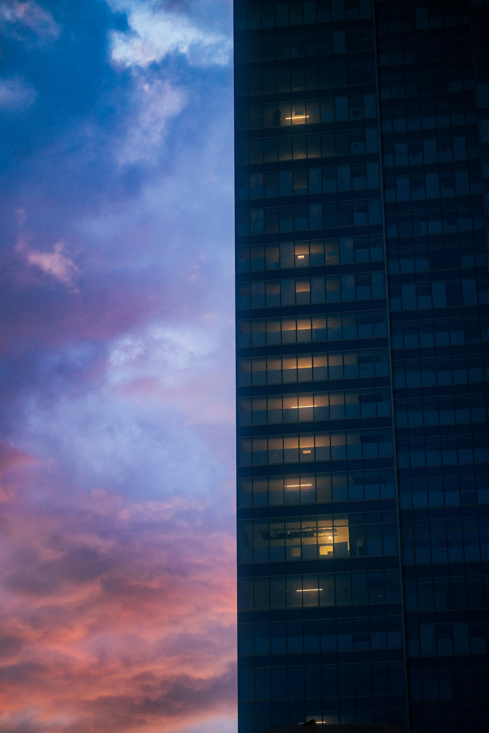 Why More NYC Office Managers Are Switching Cleaning Companies in 2026