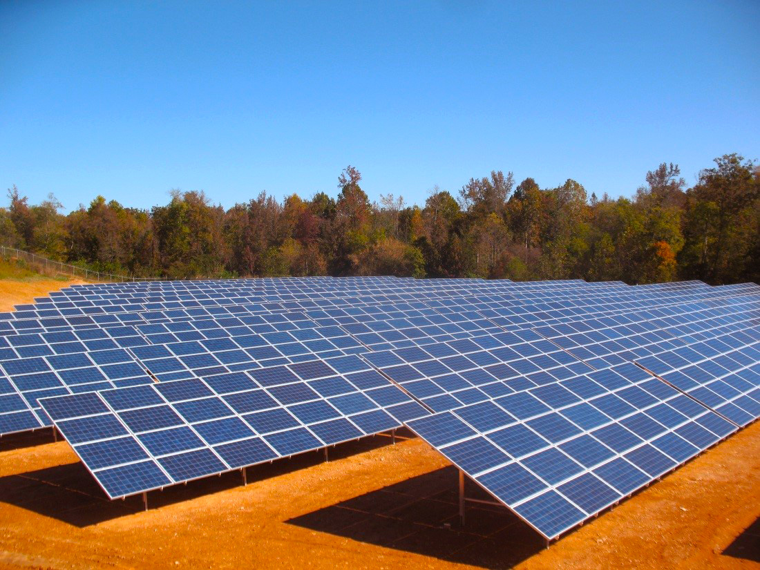 0040 _ PHOTO _ LINCOLN FARM IV _ PV ARRAY.jpg