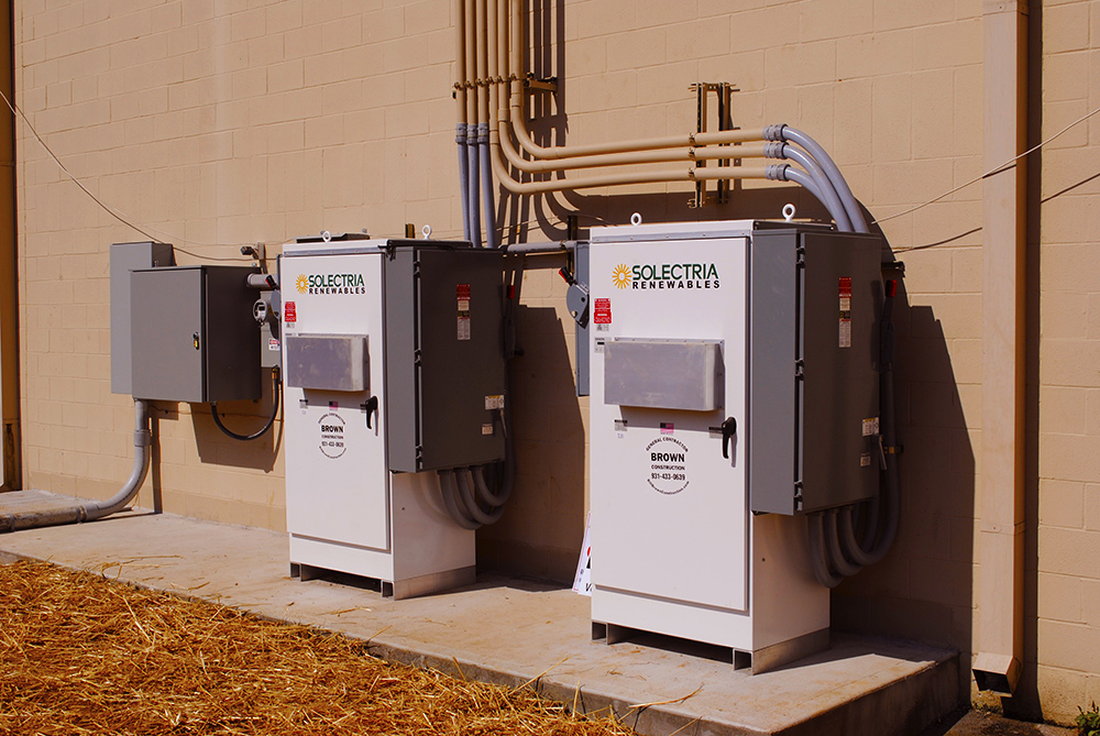 PH 2 _ 0007 _ INVERTERS.JPG