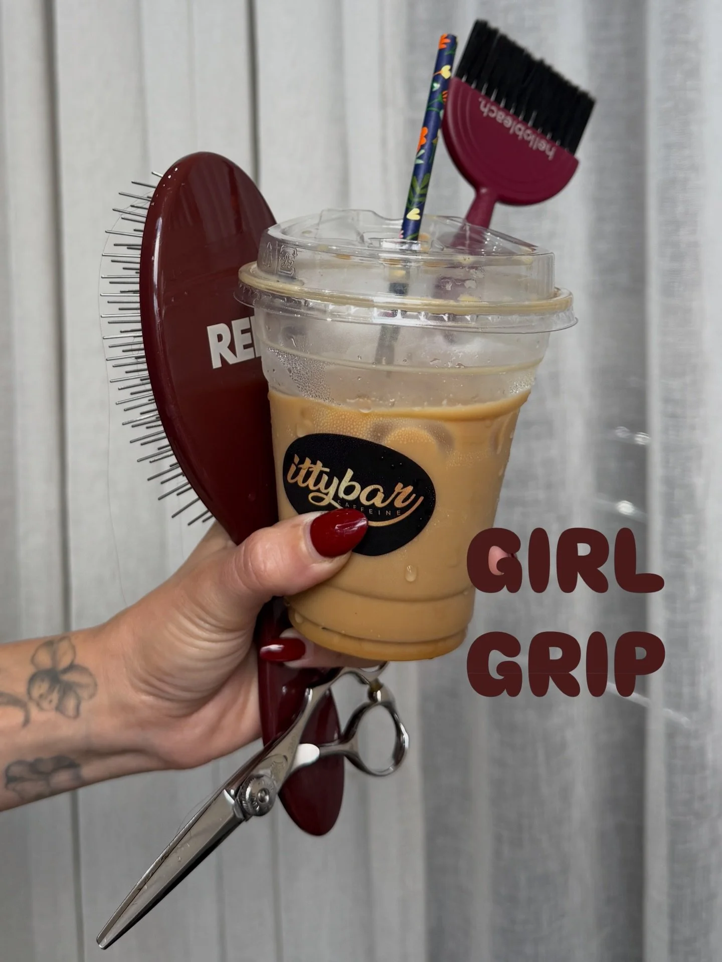 the essentials 🎀 

#girlgrip #girlgriptrend