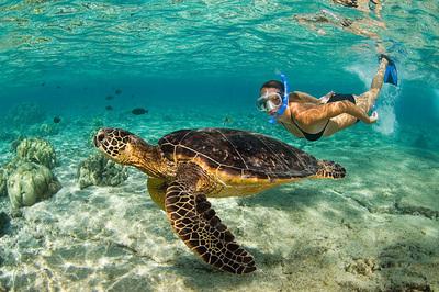  Enjoying the beautiful Costa Rica water 