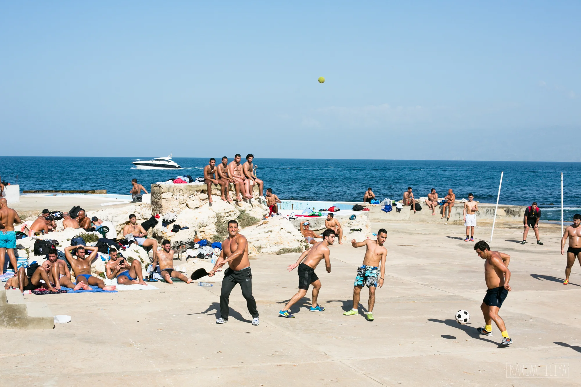 KARIM-ILIYA-football-beach-men-photography.jpg