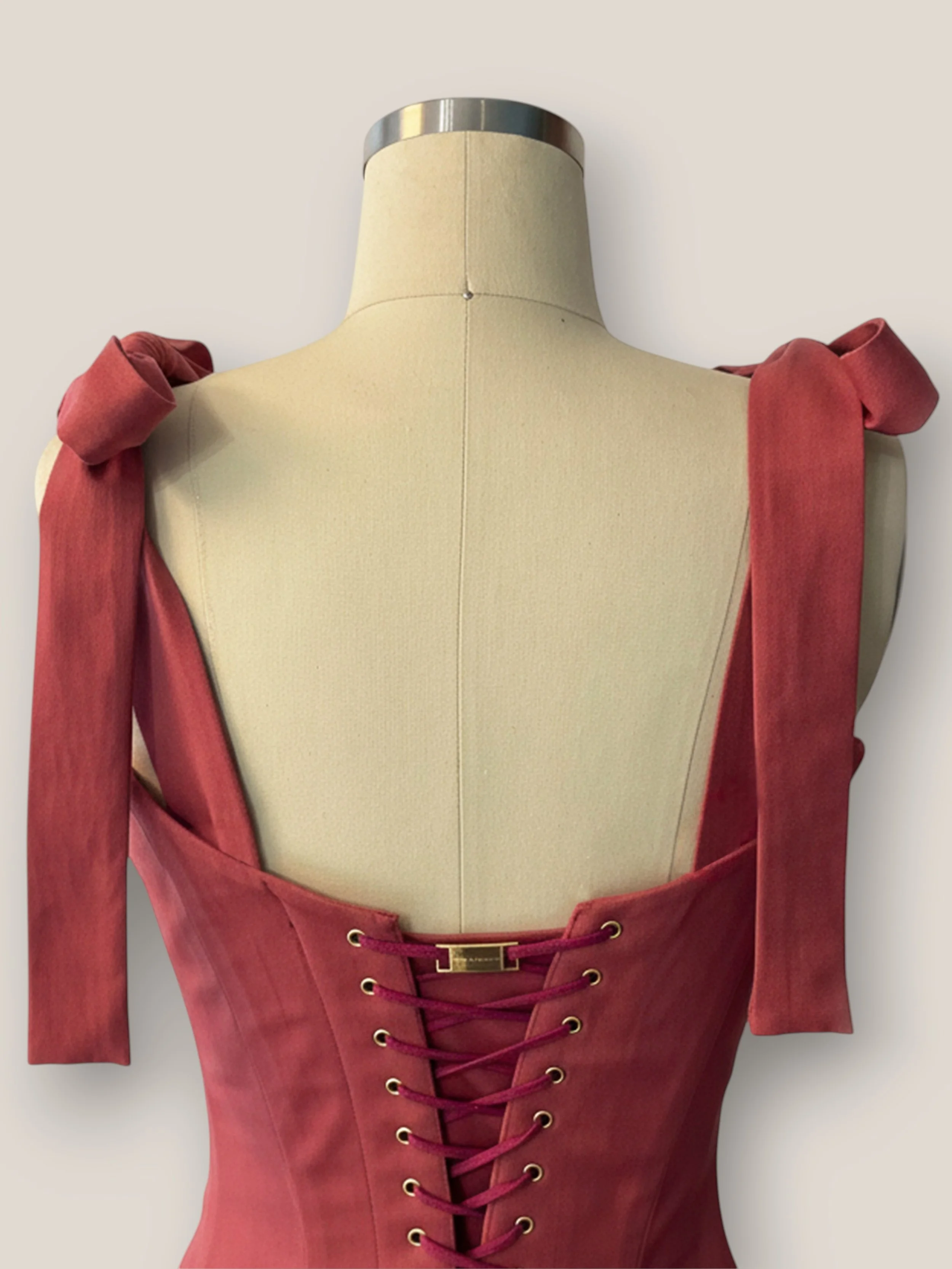 rosa bow back.jpg