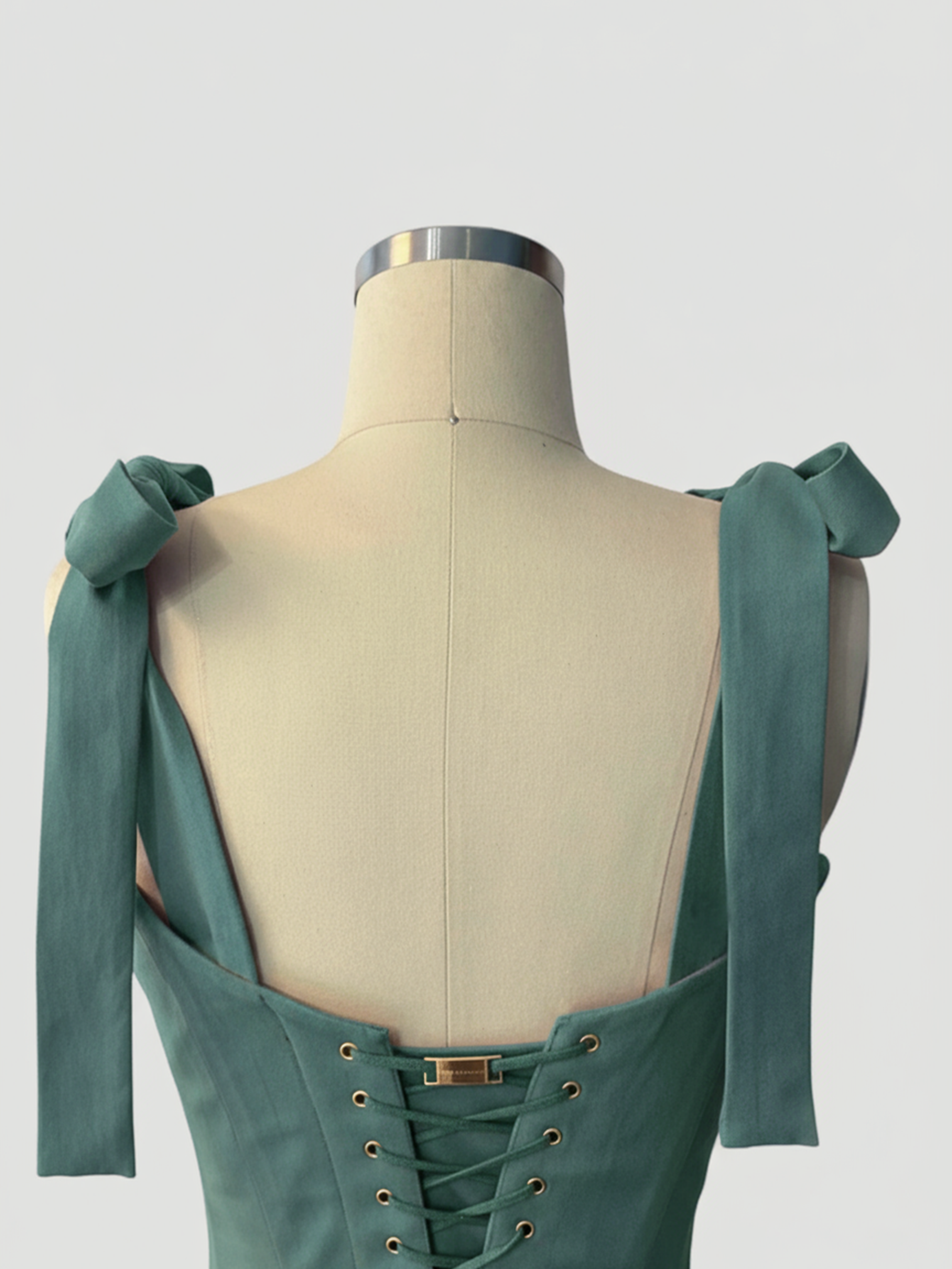 t+bow+back.png (Copy)