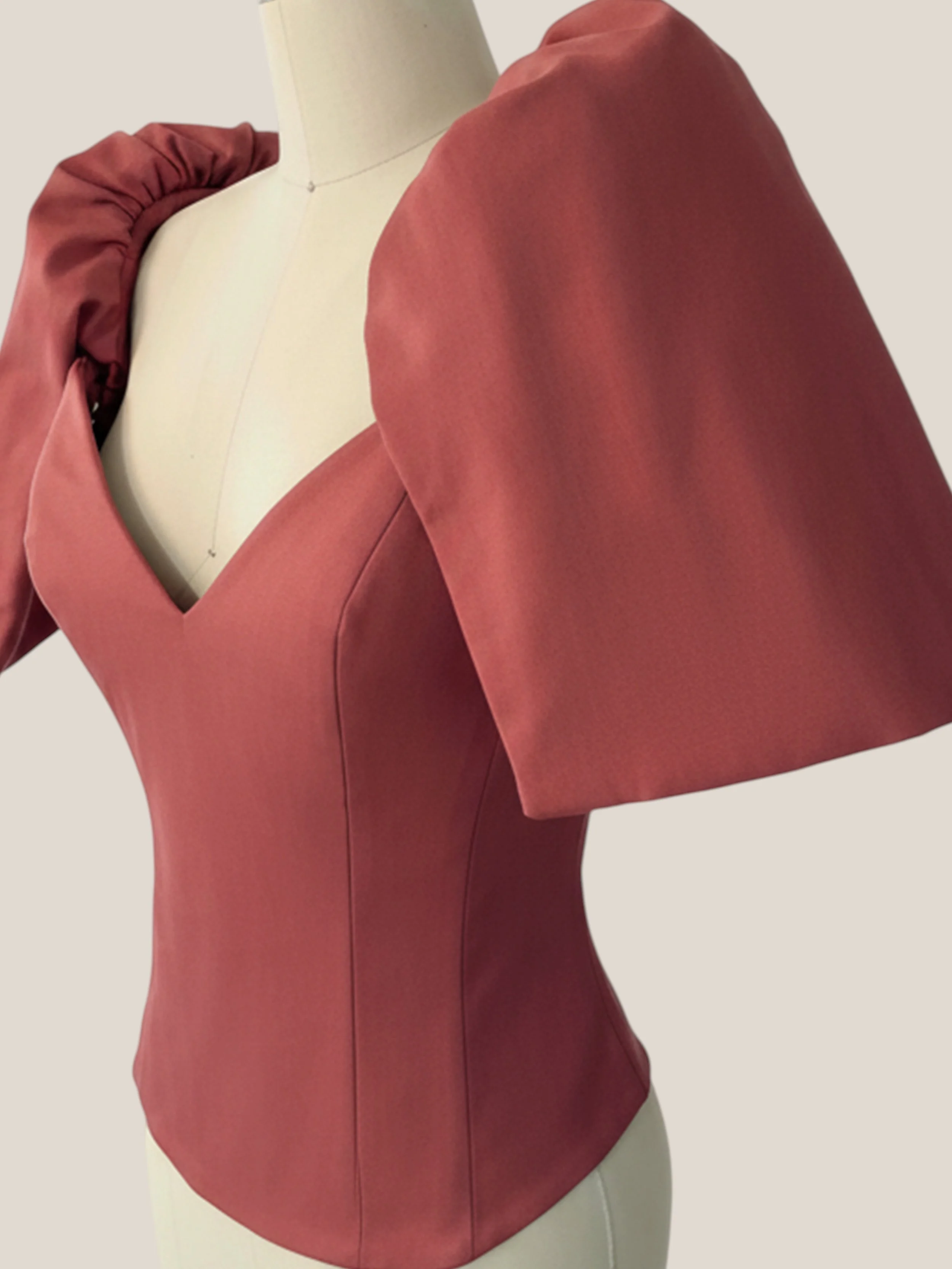 puff sleeve side.jpg
