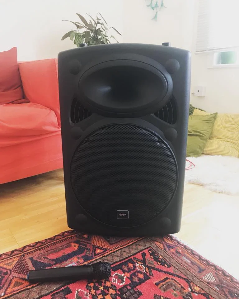 speaker.jpg
