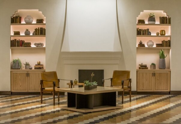 lobby_fireplace_2.jpg
