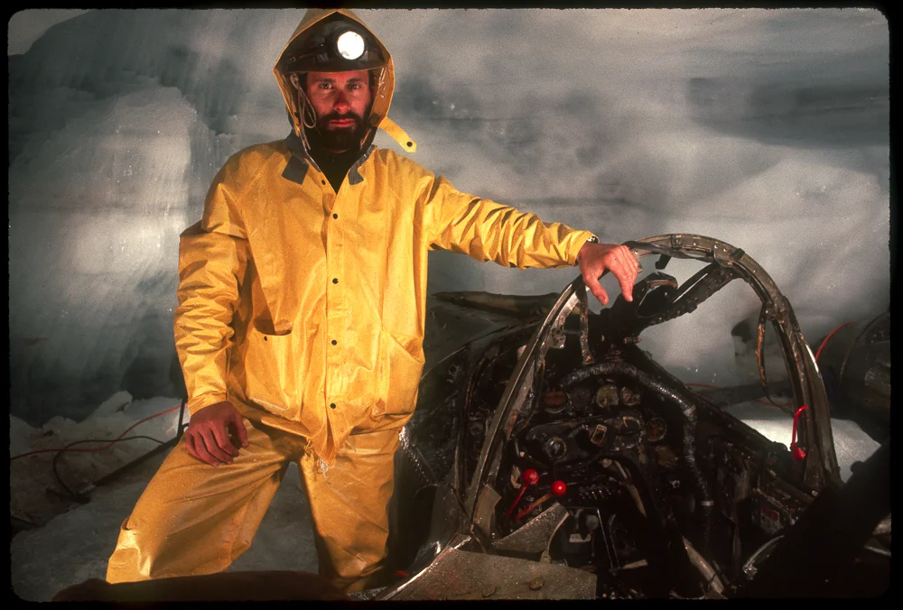 047-Cockpit Kaufman.jpg