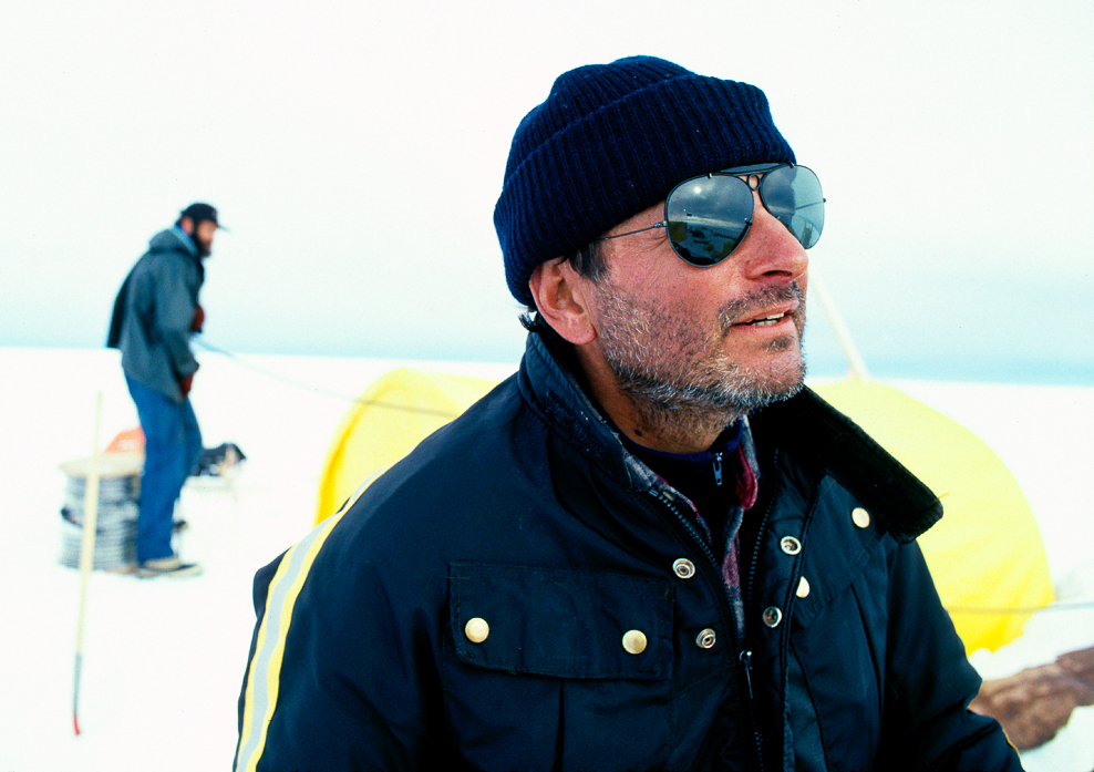 070_©1989_Neil_Pensive_MSTR_CROP_.jpg