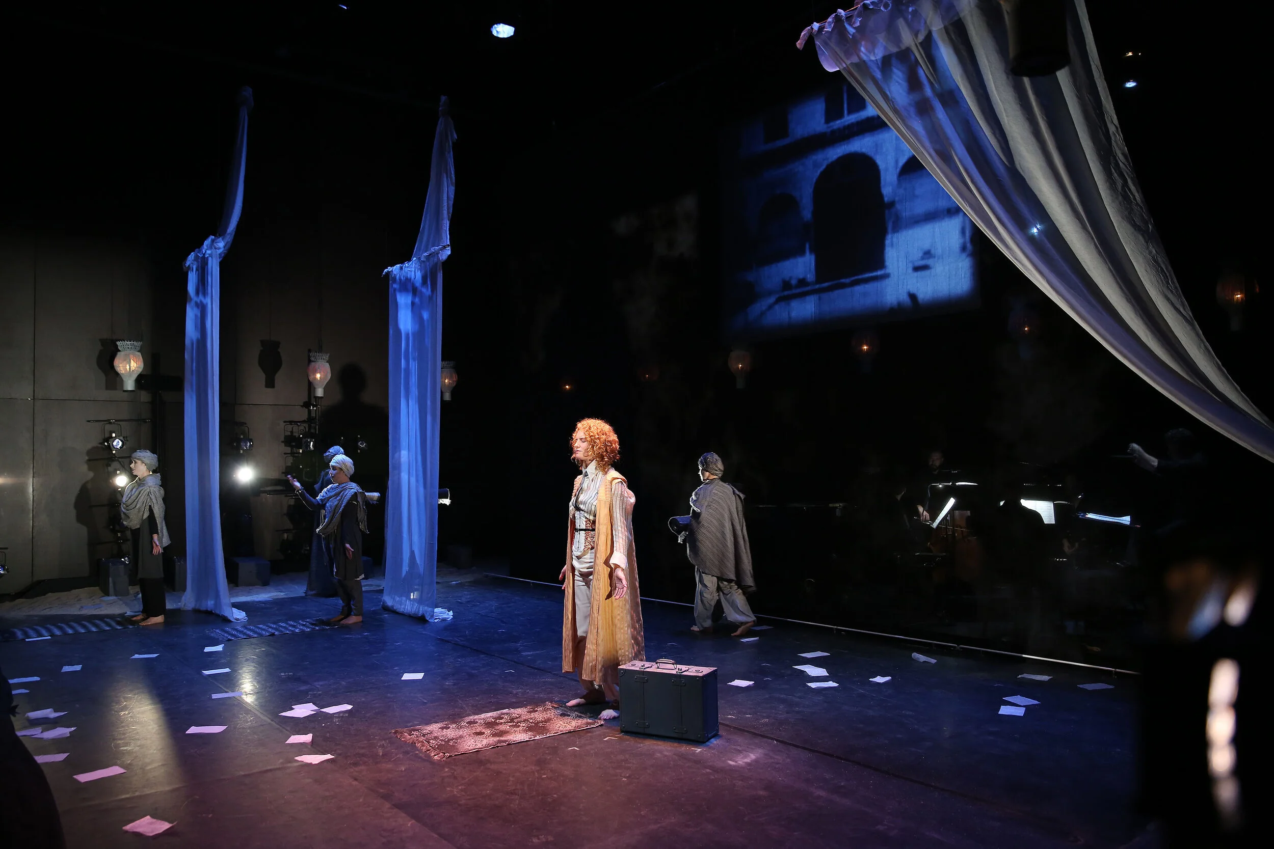  Photos by: Steve Gunther 