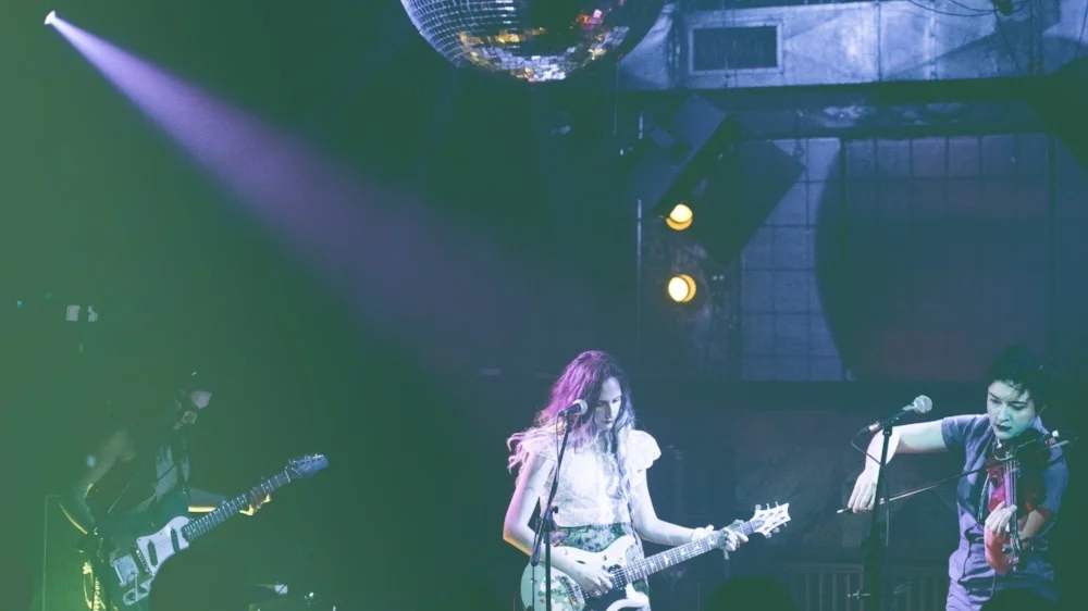 Sadie Dupuis (of Speedy Ortiz) x OHMME | Photo by Julia Drummond
