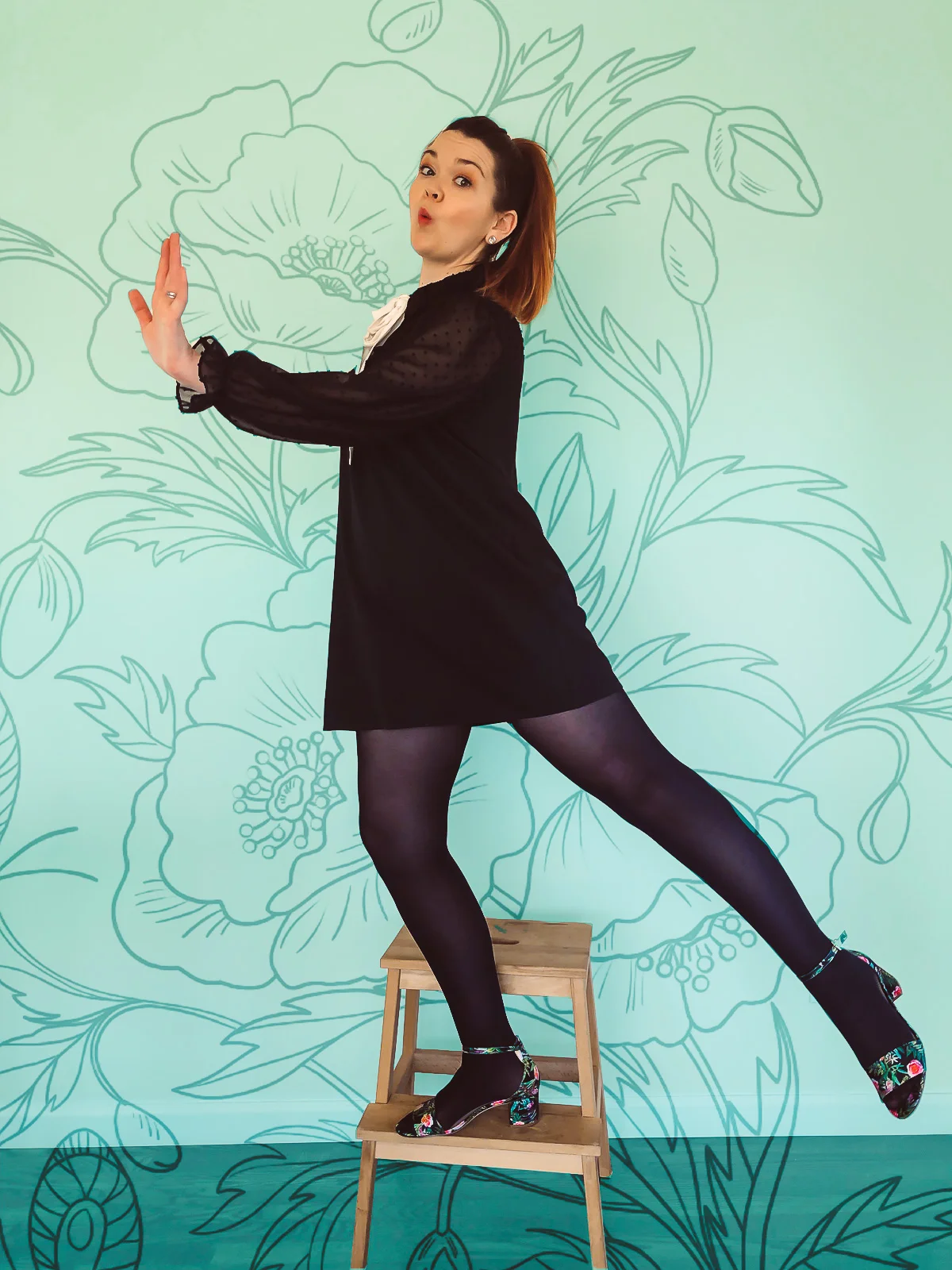 01-Heels Turq.jpg