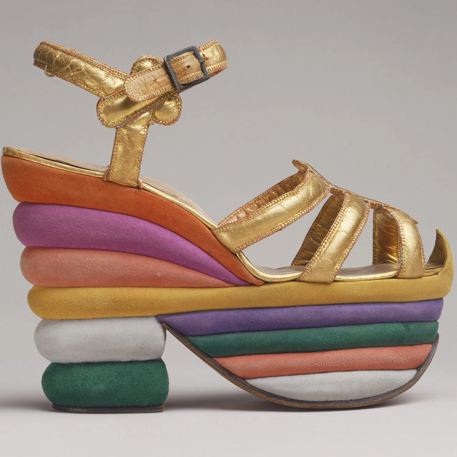 A Feet-First Fashion Challenge Inspired by Salvatore Ferragamo