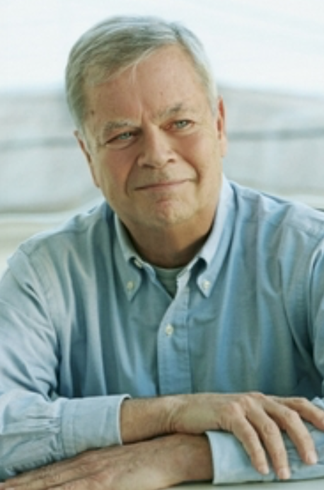 stephen kinzer.png