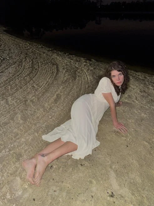 Chloe Evans3.jpg