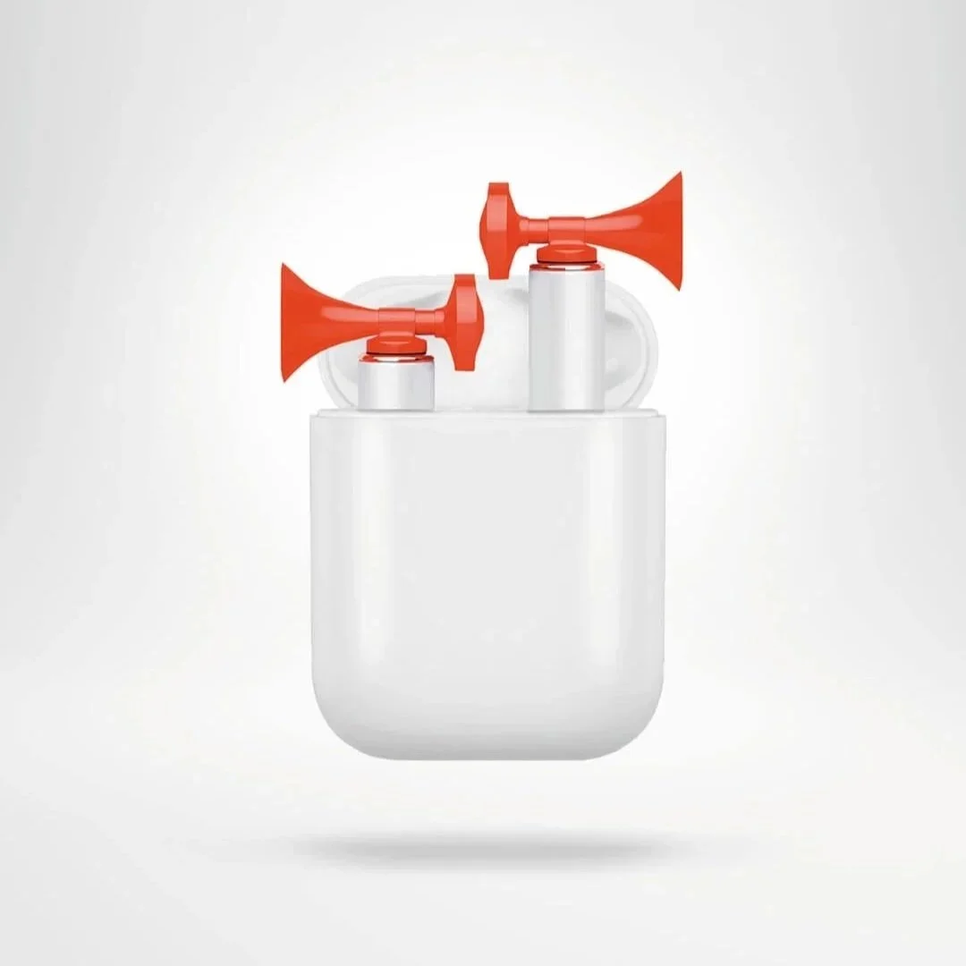 HHF-OOH_Link_airhorn2 (1).jpg